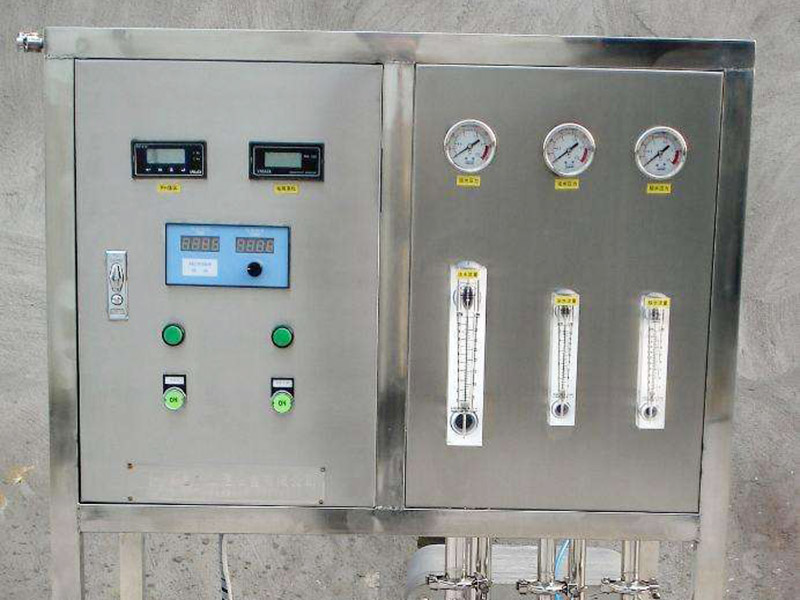edi模塊原水首先進入水箱，經過原水泵